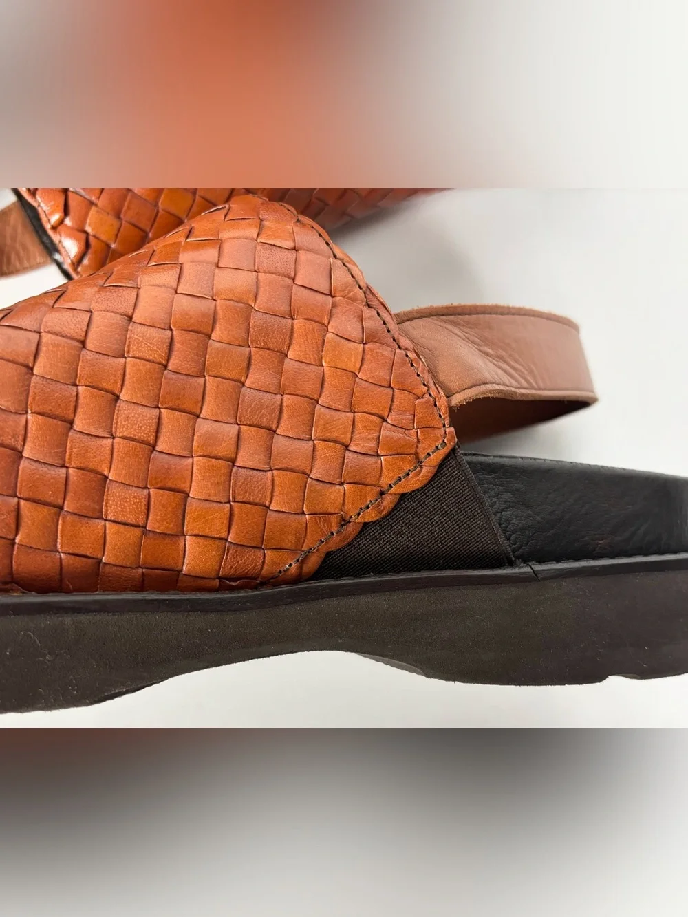Donald J Pliner M 9/W 10.5-11 Woven Leather Platform Boho Chunky Slip on Sandals